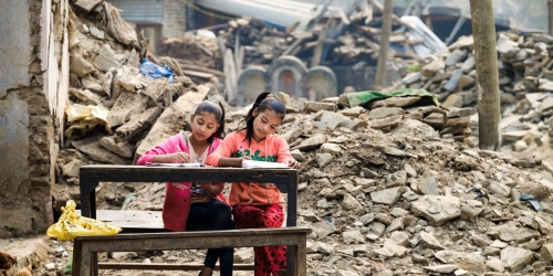 Népal, 1 an après le tremblement de terre le plus dévastateur depuis 80 ans