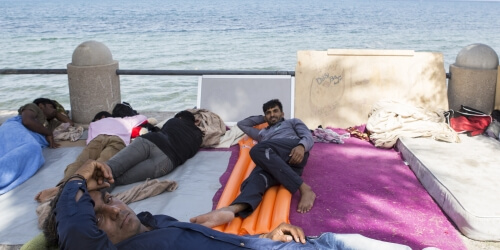 Caritas International Belgique Assistance humanitaire aux réfugiés sur les îles et à la frontière macédonienne