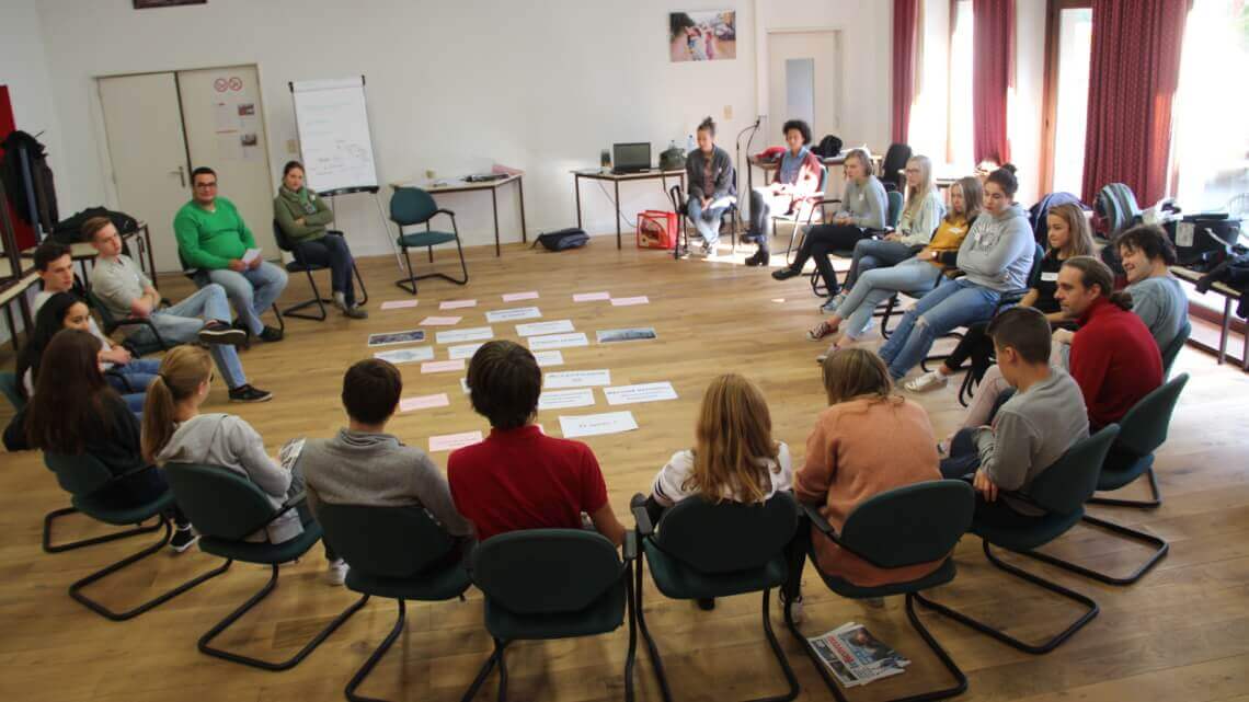 Caritas International België Workshop – Between 2 worlds