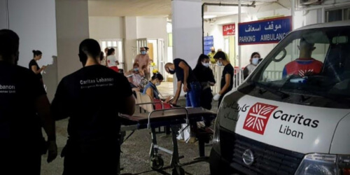 Explosion à Beyrouth – « Nos centres médicaux sont submergés. Les hôpitaux manquent de tout. Y compris de nourriture ».
