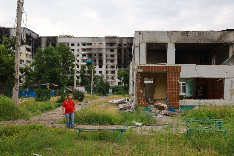 Caritas Slovaquie en visite dans les villes détruites en Ukraine - Anton Frič / Caritas Slovaquie