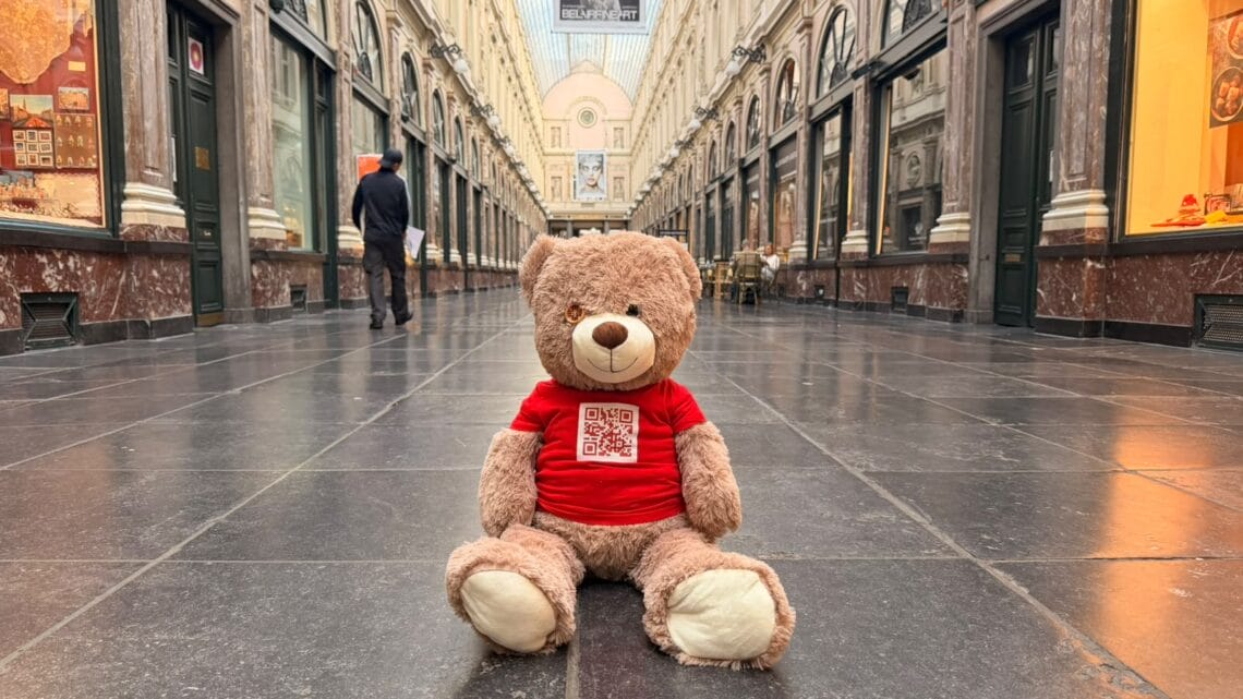 Caritas International Belgique Pourquoi cet ours a-t-il traversé Bruxelles, Anvers et Liège ?